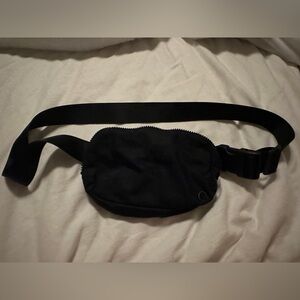 Used Black Lulu Lemon Fanny Pack